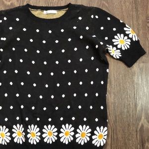 Kaily K Knit Daisy Short Sleeve Top